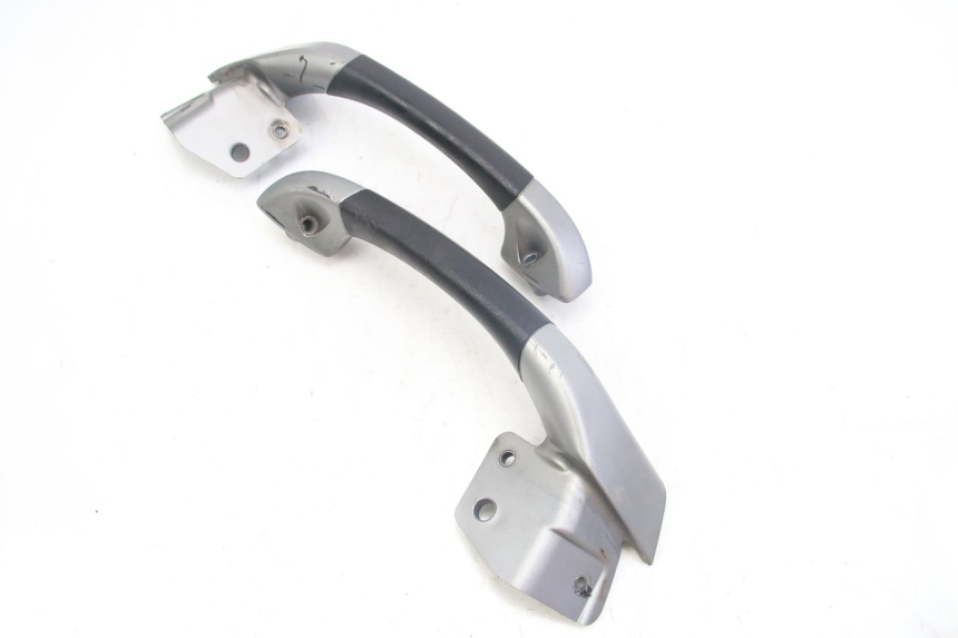 photo de UCHWYT TYLNY PIAGGIO MP3 125 (2006 - 2014) - Widok główny