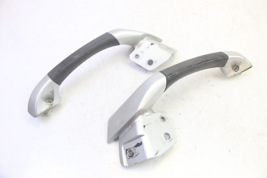 photo de UCHWYT TYLNY PIAGGIO MP3 RL 250 (2006 - 2010) - Zoom stanu zużycia