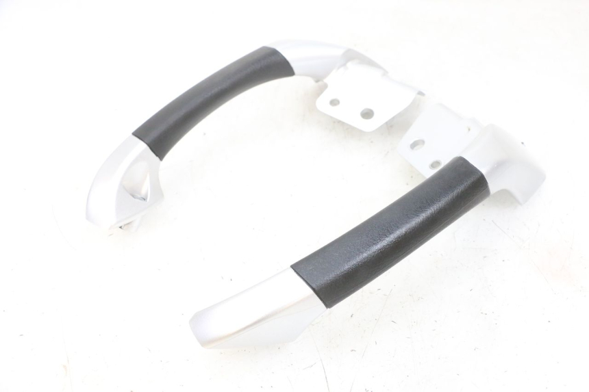 photo de UCHWYT TYLNY PIAGGIO MP3 RL 250 (2006 - 2010) - Widok główny