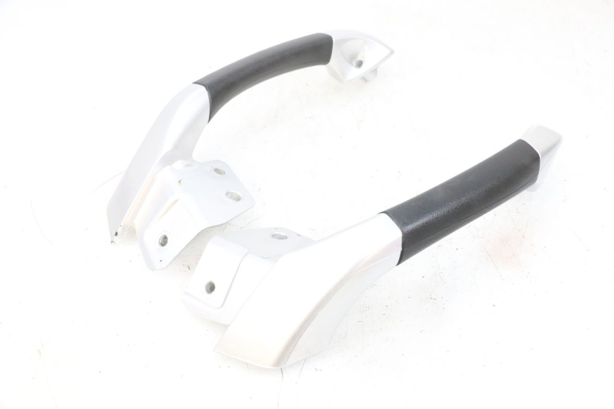 photo de UCHWYT TYLNY PIAGGIO MP3 RL 250 (2006 - 2010) - Część sprawdzona