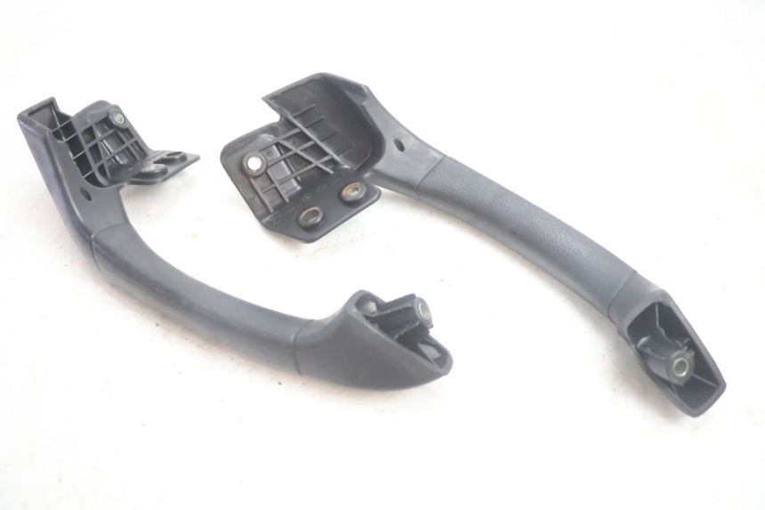 photo de UCHWYT TYLNY PIAGGIO MP3 500 (2011 - 2015) - Punkty mocowania