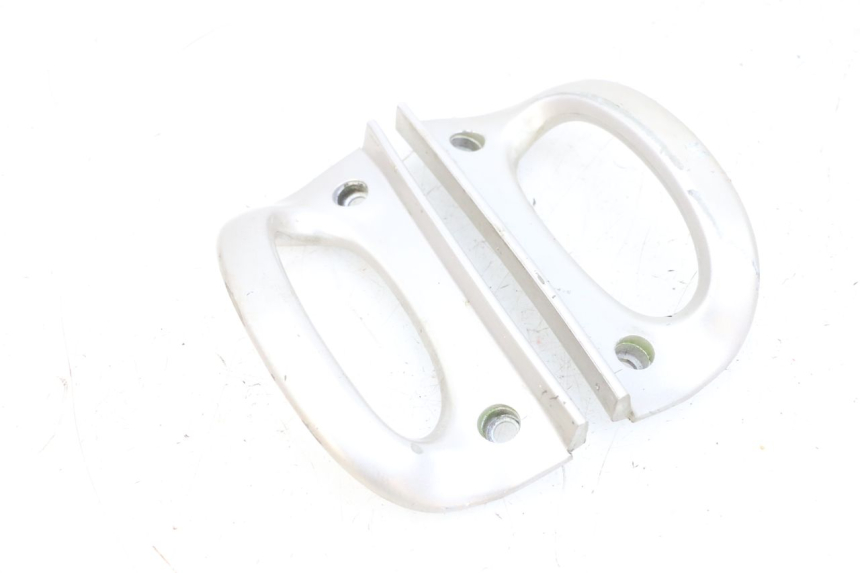 photo de UCHWYT TYLNY YAMAHA NEO'S NEOS 2T 50 (1998 - 2007) - Szczegóły charakterystyczne