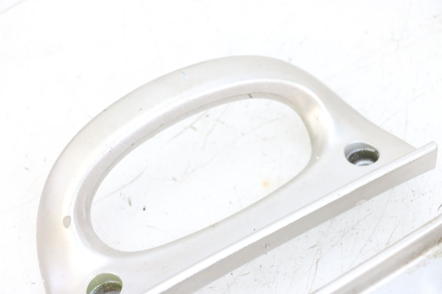 photo de UCHWYT TYLNY YAMAHA NEO'S NEOS 2T 50 (1998 - 2007) - Stan powierzchni