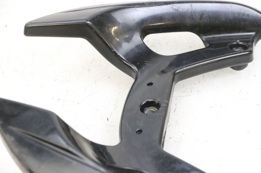 photo de UCHWYT TYLNY PIAGGIO NEW TYPHOON 50 (2018 - 2021) - Zoom stanu zużycia