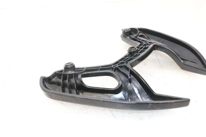 photo de UCHWYT TYLNY PIAGGIO NEW TYPHOON 50 (2018 - 2021) - Szczegół części