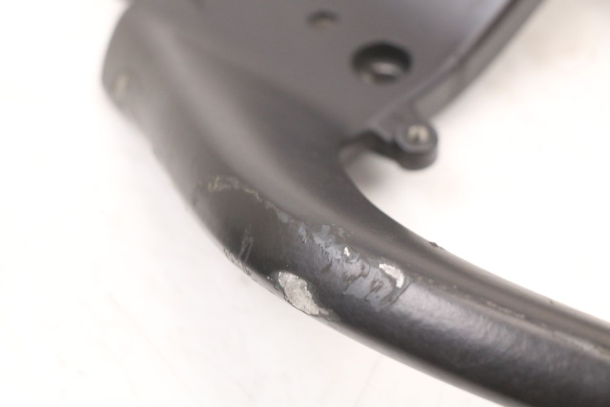 photo de UCHWYT TYLNY MOTO GUZZI NORGE 8V GT 1200 (2011 - 2016) - Zoom stanu zużycia