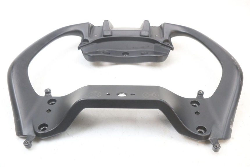 photo de UCHWYT TYLNY MOTO GUZZI NORGE 8V GT 1200 (2011 - 2016) - Zbliżenie techniczne