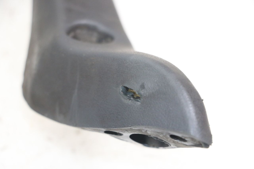 photo de UCHWYT TYLNY HONDA NTV DEAUVILLE 650 (1998 - 2001) - Stan powierzchni