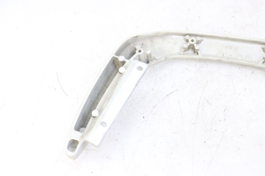 photo de UCHWYT TYLNY PEUGEOT ELYSTAR 125 (2002 - 2007) - Inny kąt widzenia