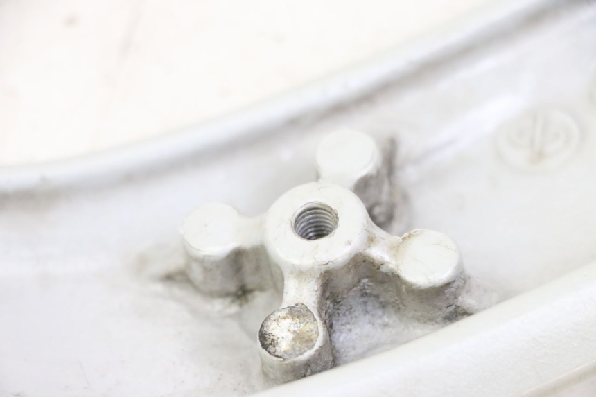 photo de UCHWYT TYLNY PEUGEOT ELYSTAR 50 (2002 - 2014) - Zbliżenie techniczne