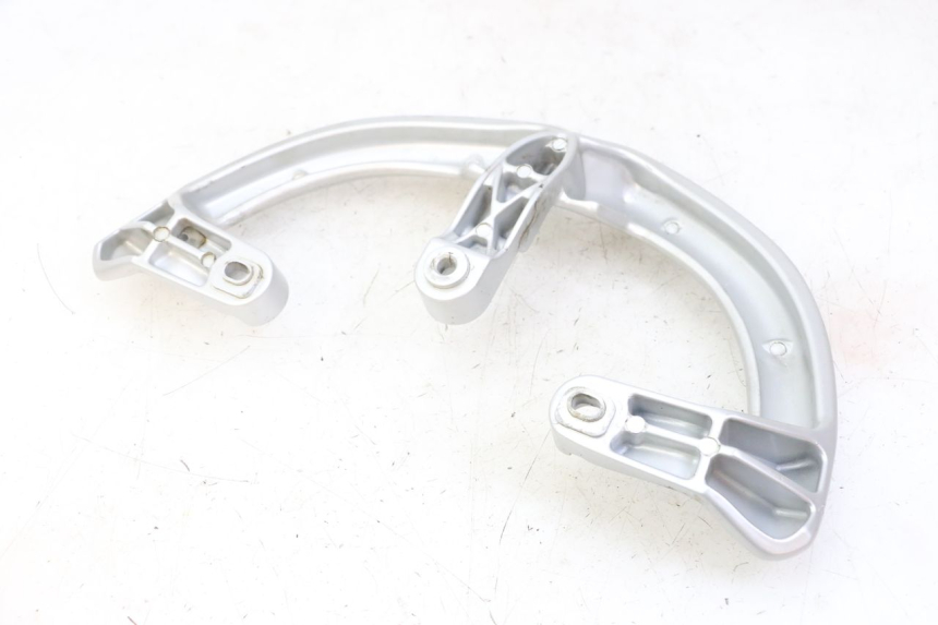 photo de UCHWYT TYLNY PEUGEOT VIVACITY 125 (2010 - 2017) - Zbliżenie techniczne