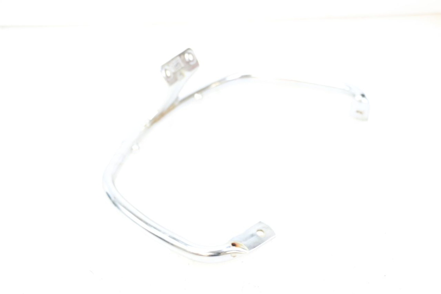 photo de UCHWYT TYLNY PIAGGIO VESPA S 2T 50 (2007 - 2014) - Inny kąt widzenia