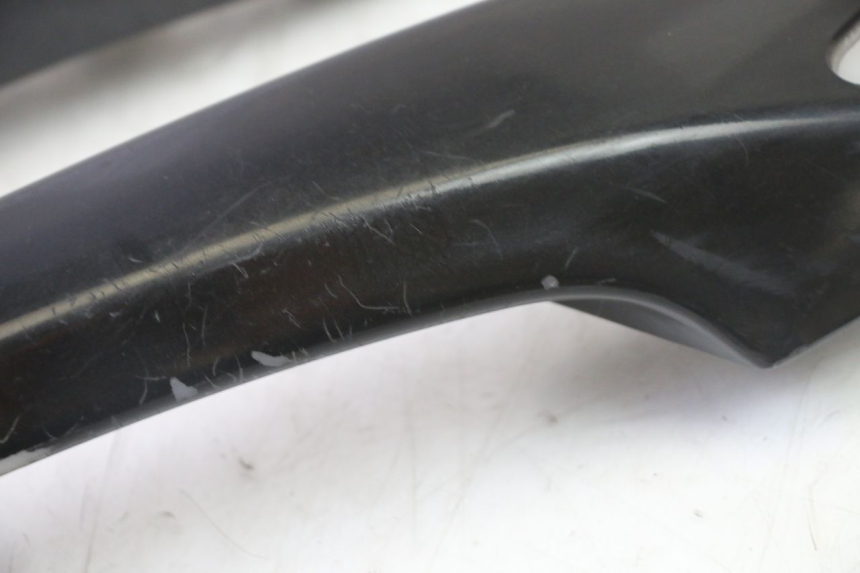 photo de UCHWYT TYLNY PEUGEOT SATELIS 125 (2013 - 2018) - Zoom stanu zużycia