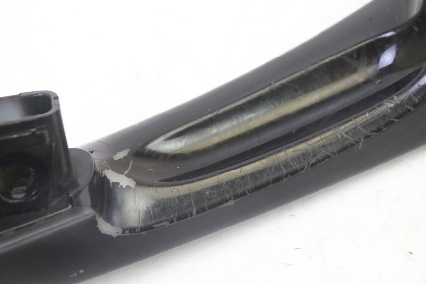 photo de UCHWYT TYLNY PEUGEOT SATELIS 125 (2013 - 2018) - Stan powierzchni