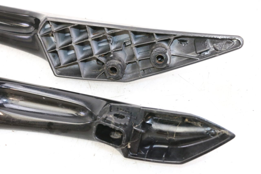 photo de UCHWYT TYLNY PEUGEOT SATELIS 125 (2013 - 2018) - Zbliżenie techniczne