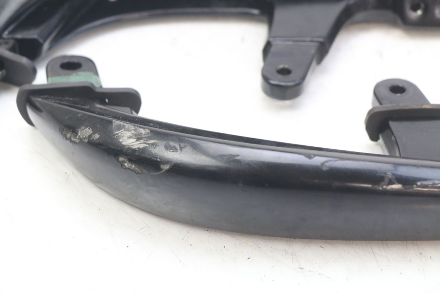 photo de UCHWYT TYLNY MBK SKYCRUISER 125 (2006 - 2009) - Zbliżenie techniczne