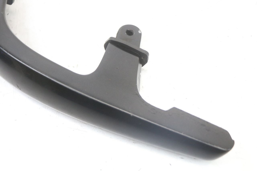 photo de UCHWYT TYLNY YAMAHA X-MAX XMAX 250 (2006 - 2009) - Stan powierzchni