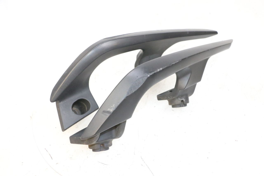 photo de UCHWYT TYLNY YAMAHA X-MAX XMAX 125 (2010 - 2013) - Inny kąt widzenia