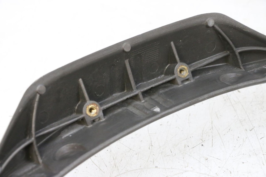 photo de UCHWYT TYLNY PIAGGIO X8 125 (2004 - 2007) - Zoom stanu zużycia