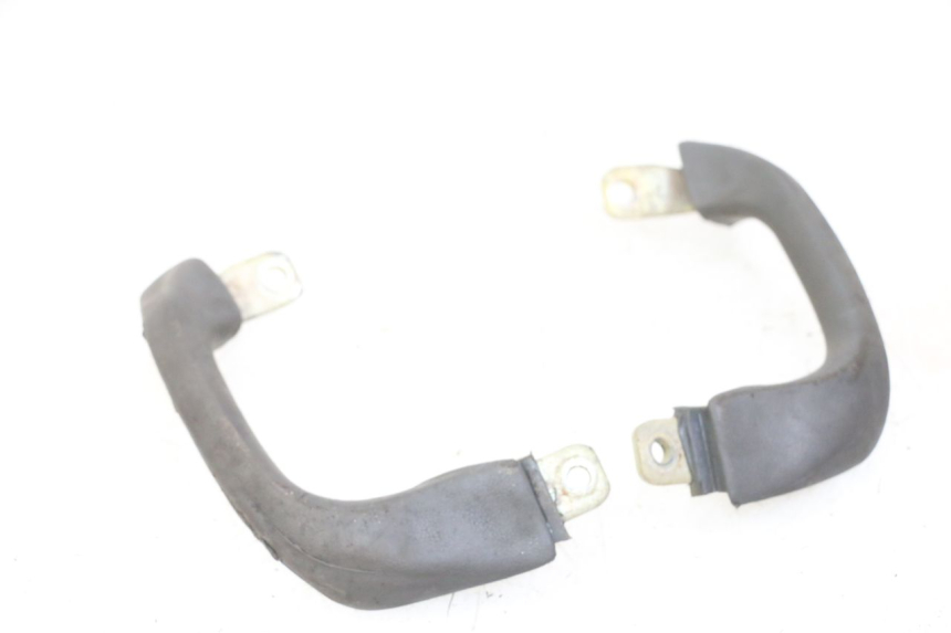 photo de UCHWYT TYLNY YAMAHA XJN DIVERSION 600 (2000 - 2003) - Szczegół części