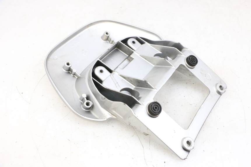 photo de UCHWYT TYLNY YAMAHA YP MAJESTY 125 (2002 - 2006) - Zoom stanu zużycia