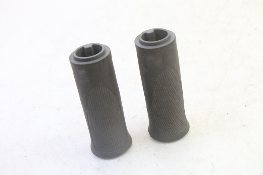 photo de UCHWYT KIEROWNICY SEGWAY NINEBOT F65I 1 - Zoom stanu zużycia