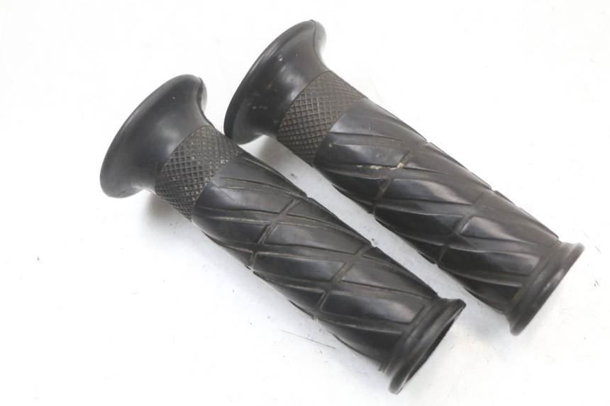 photo de UCHWYT KIEROWNICY HYTRACK HY S 4X4 410 (2013 - 2016) - Szczegół części