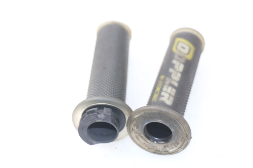 photo de UCHWYT KIEROWNICY PEUGEOT LUDIX 50 (2005 - 2007) - Szczegół części