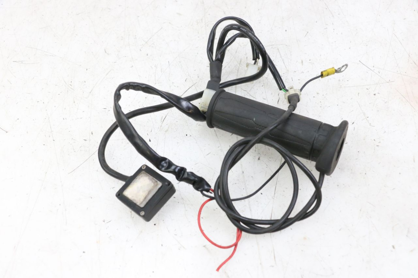 photo de UCHWYT KIEROWNICY PIAGGIO MP3 LT 400 (2007 - 2012) - Zoom stanu zużycia