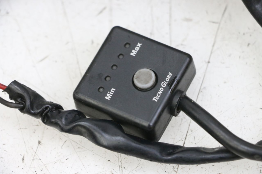 photo de UCHWYT KIEROWNICY PIAGGIO MP3 LT 400 (2007 - 2012) - Inny kąt widzenia