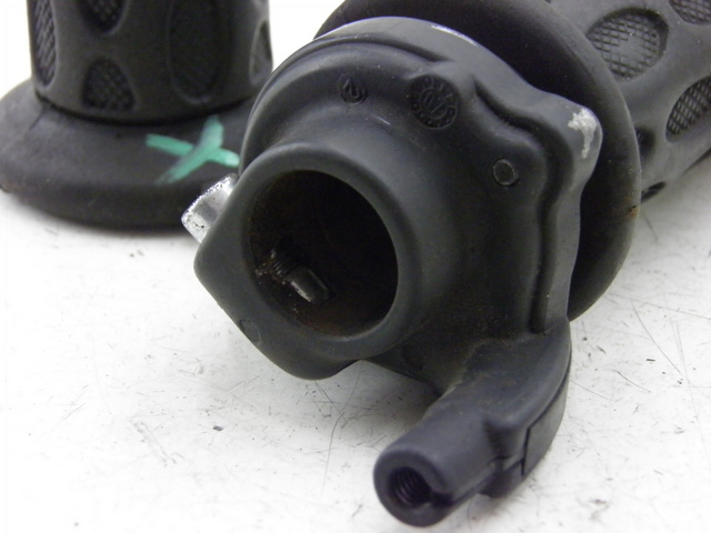 photo de UCHWYT KIEROWNICY PIAGGIO MP3 RL 125 (2006 - 2014) - Zoom stanu zużycia