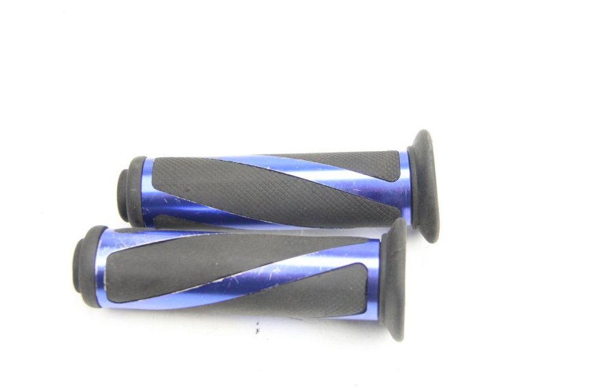 photo de UCHWYT KIEROWNICY TNT MOTOR ROMA 10' 2T 50 (2011 - 2018) - Widok główny