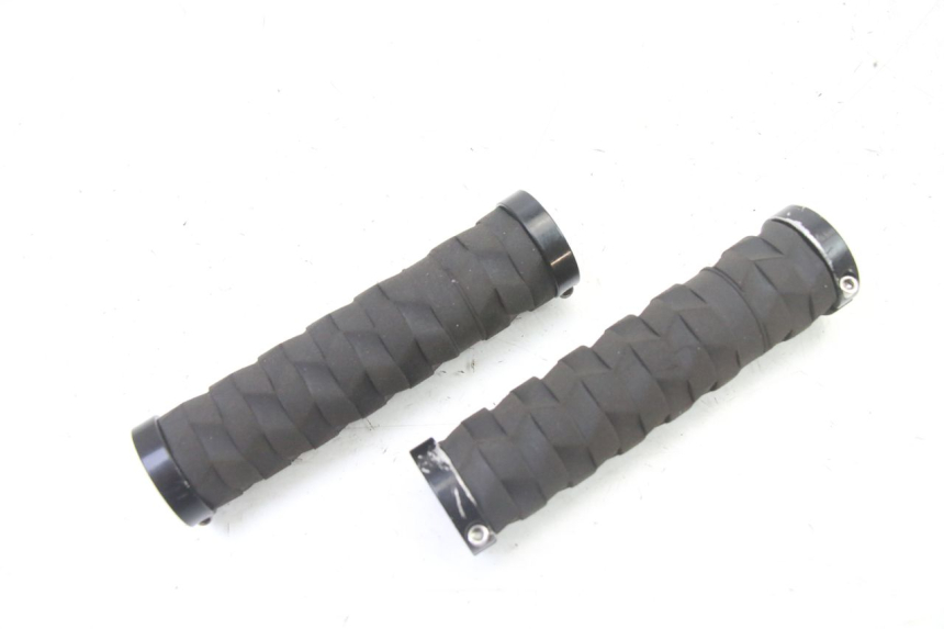 photo de UCHWYT KIEROWNICY NAMI STELLAR 1 - Szczegół części