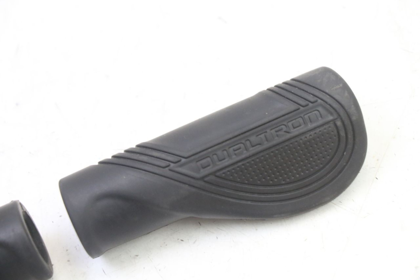 photo de UCHWYT KIEROWNICY DUALTRON VICTOR LIMITED 1 - Zoom stanu zużycia