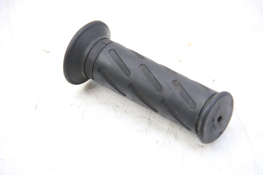 photo de UCHWYT KIEROWNICY PEUGEOT VIVACITY NEW 2T 50 (2008 - 2017) - Zbliżenie techniczne