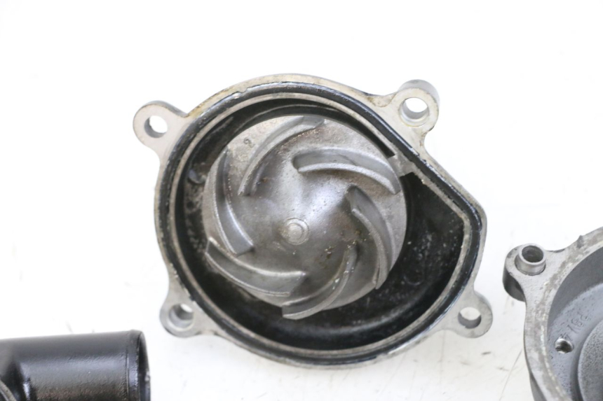 photo de POMPA WODY MV AGUSTA BRUTALE R WALLY 910 (2008 - 2008) - Oznaczenia i referencje