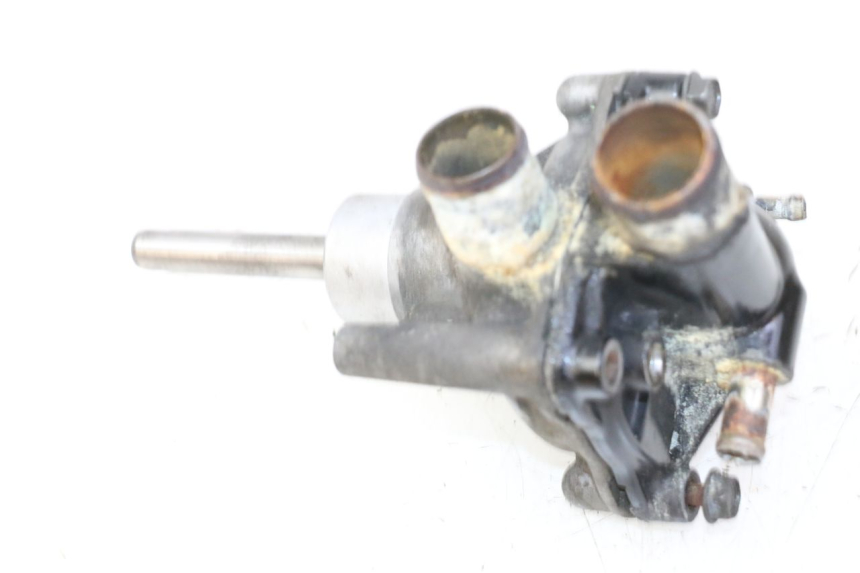 photo de POMPA WODY HONDA CBR RR FIREBLADE 900 (1992 - 1994) - Szczegół części