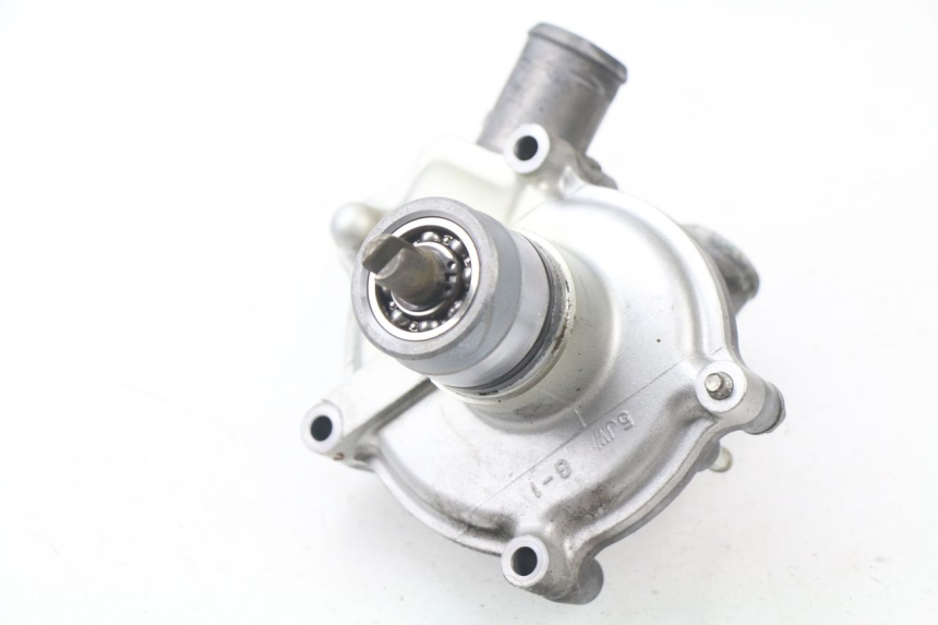 photo de POMPA WODY YAMAHA FJR ABS 1300 (2006 - 2012) - Zoom stanu zużycia
