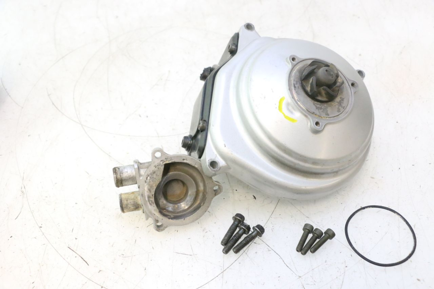 photo de POMPA WODY NECO GPX LC 2T 50 (2014 - 2018) - Zbliżenie techniczne