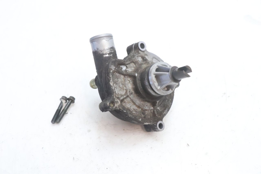 photo de POMPA WODY SUZUKI GSR 600 (2005 - 2012) - Zoom stanu zużycia