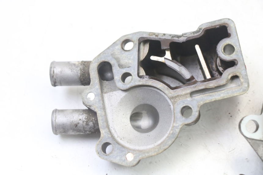 photo de POMPA WODY MBK OVETTO 4T 50 (2008 - 2016) - Zbliżenie techniczne