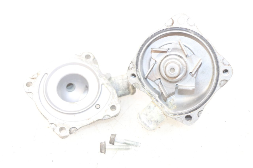 photo de POMPA WODY HONDA VFR FI RC46 800 (1998 - 2001) - Część sprawdzona