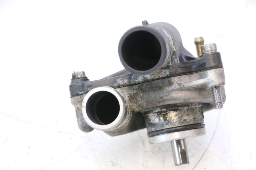 photo de POMPA WODY YAMAHA YZF R6 600 (2008 - 2009) - Punkty mocowania