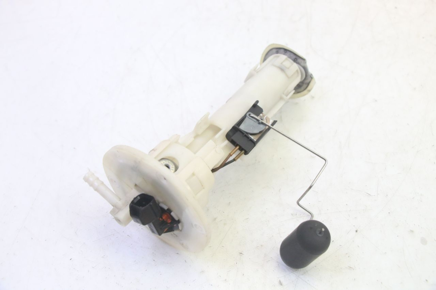 photo de POMPA PALIWA ADIVA AD3 300 (2014 - 2020) - Zbliżenie techniczne