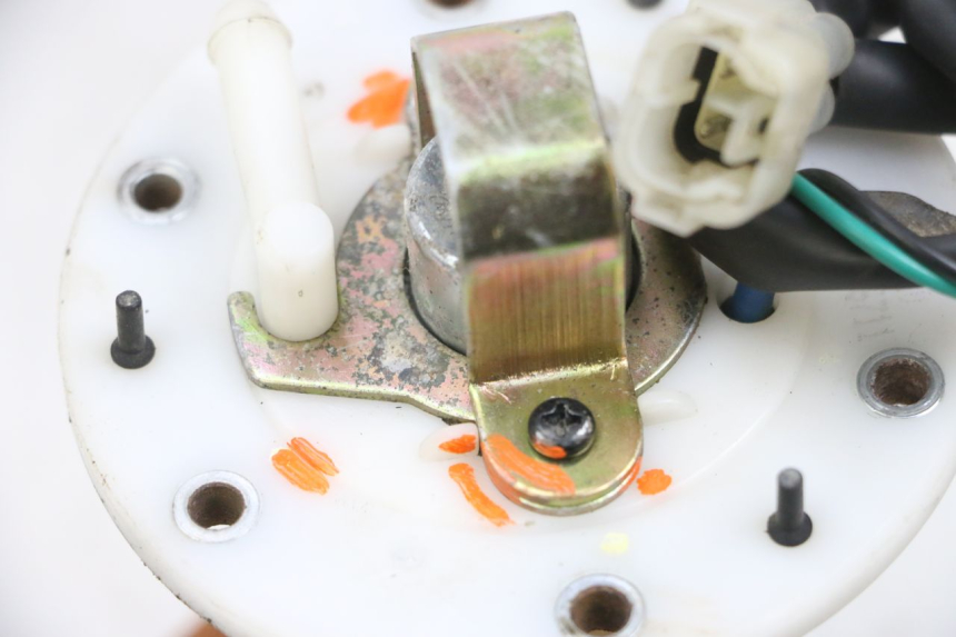 photo de POMPA PALIWA KYMCO AGILITY 16+ 4T 50 (2018 - 2023) - Inny kąt widzenia