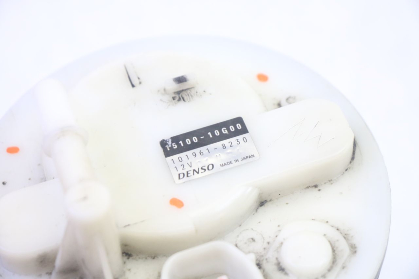 photo de POMPA PALIWA SUZUKI BURGMAN EXECUTIVE ABS 650 (2006 - 2012) - Zoom stanu zużycia