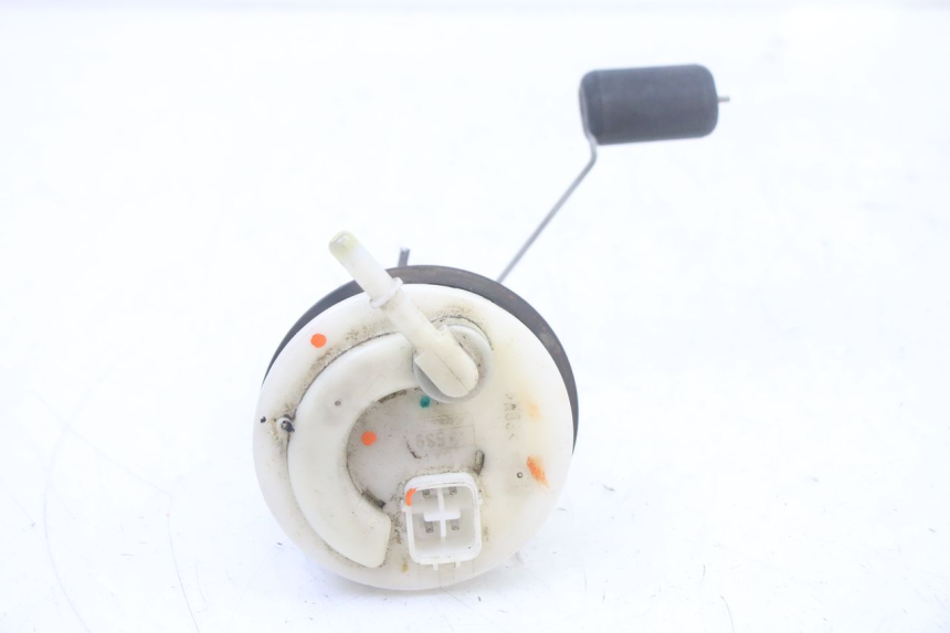 photo de POMPA PALIWA YAMAHA BW'S BWS 125 (2010 - 2013) - Zbliżenie techniczne