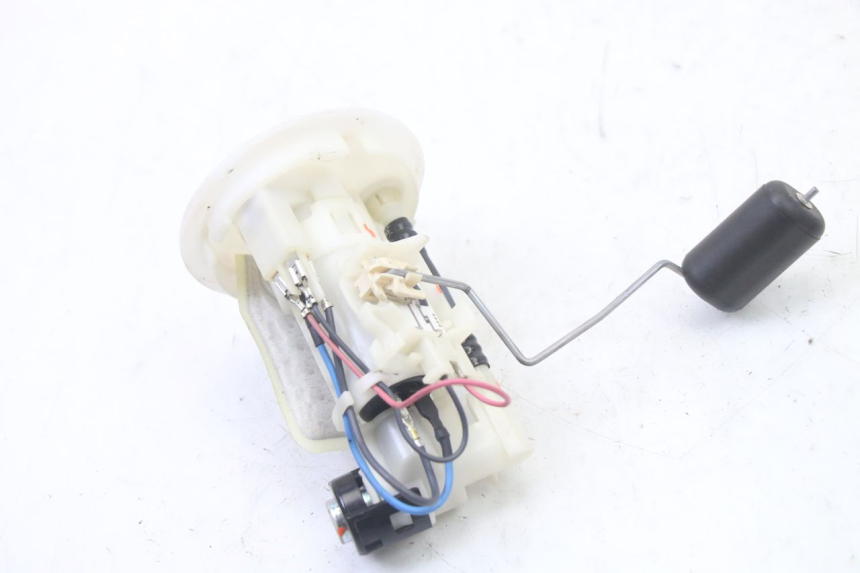 photo de POMPA PALIWA YAMAHA BW'S BWS 125 (2010 - 2013) - Zbliżenie techniczne