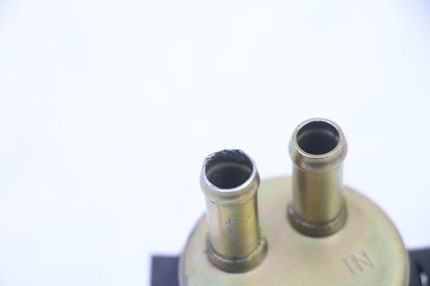 photo de POMPA PALIWA HONDA CBR RR FIREBLADE 900 (1992 - 1994) - Punkty mocowania