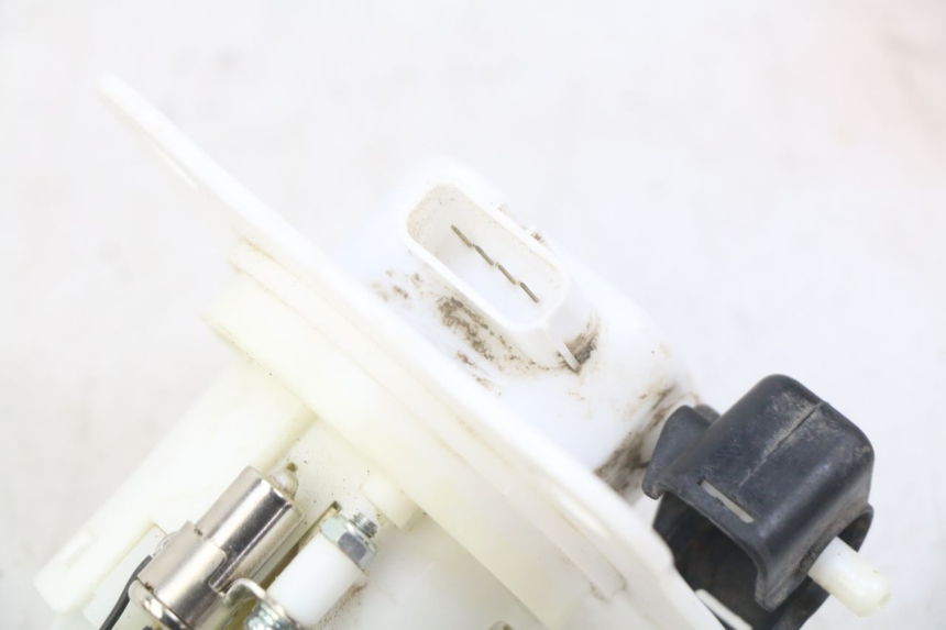 photo de POMPA PALIWA HONDA CRF CR-F 125 (2022 - 2023) - Stan powierzchni